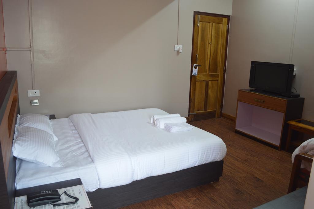 Orange Homestay Shillong Dış mekan fotoğraf