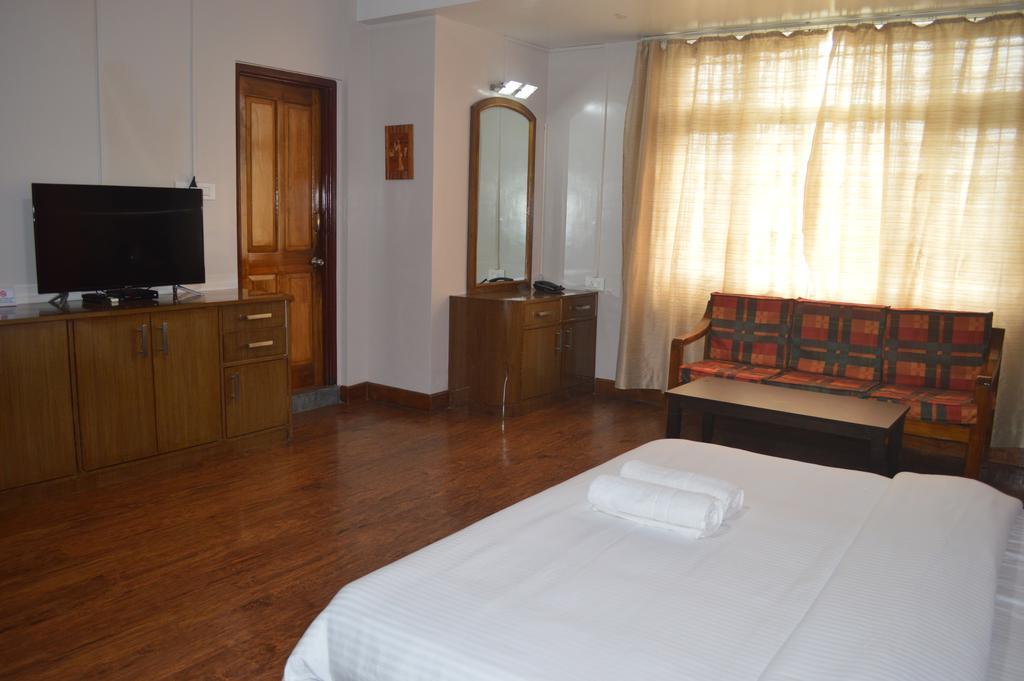 Orange Homestay Shillong Dış mekan fotoğraf